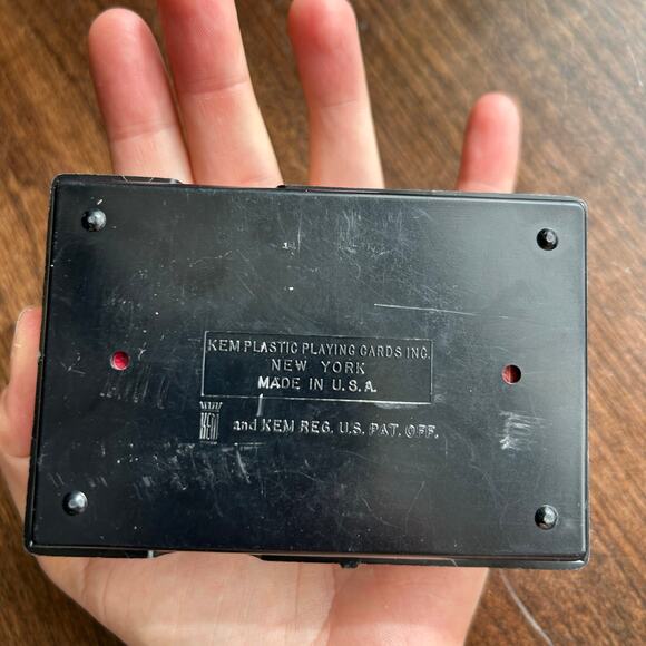 Vintage KEM Plastic Playing Cards – Florence Red with Case (USA) - Picture 4 of 6